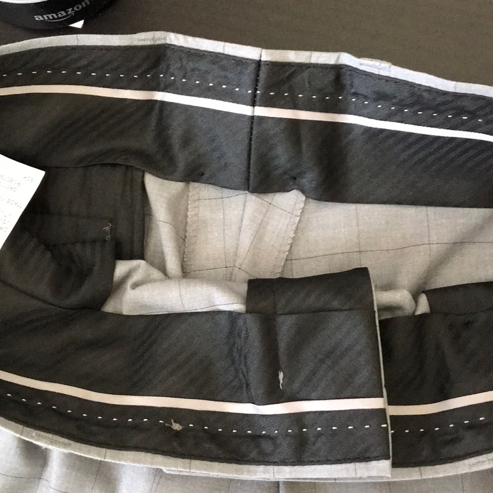 Suit - Picture 6 of 8